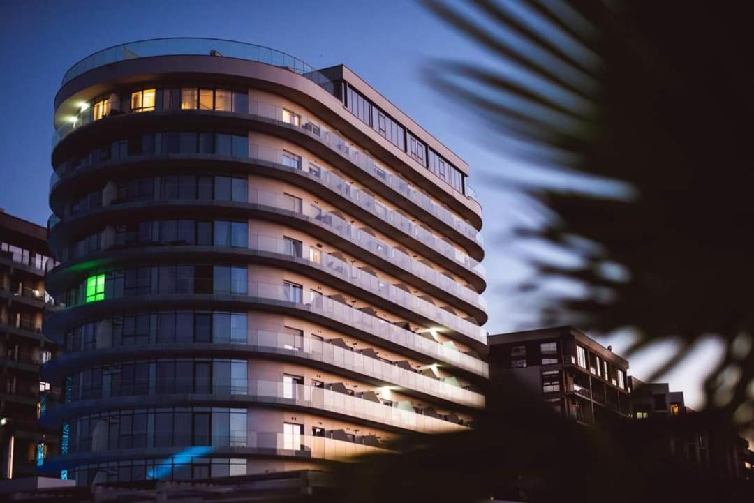 White Tower Mamaia Prestige Apartments Eksteriør bilde