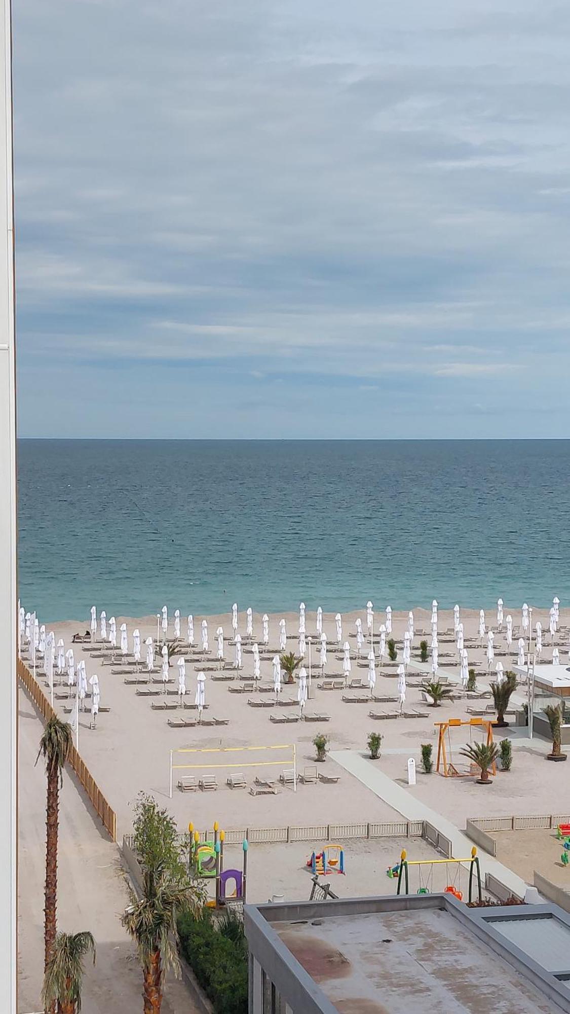 White Tower Mamaia Prestige Apartments Eksteriør bilde