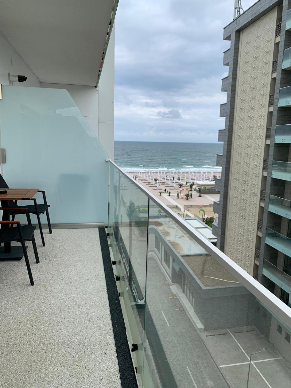 White Tower Mamaia Prestige Apartments Eksteriør bilde